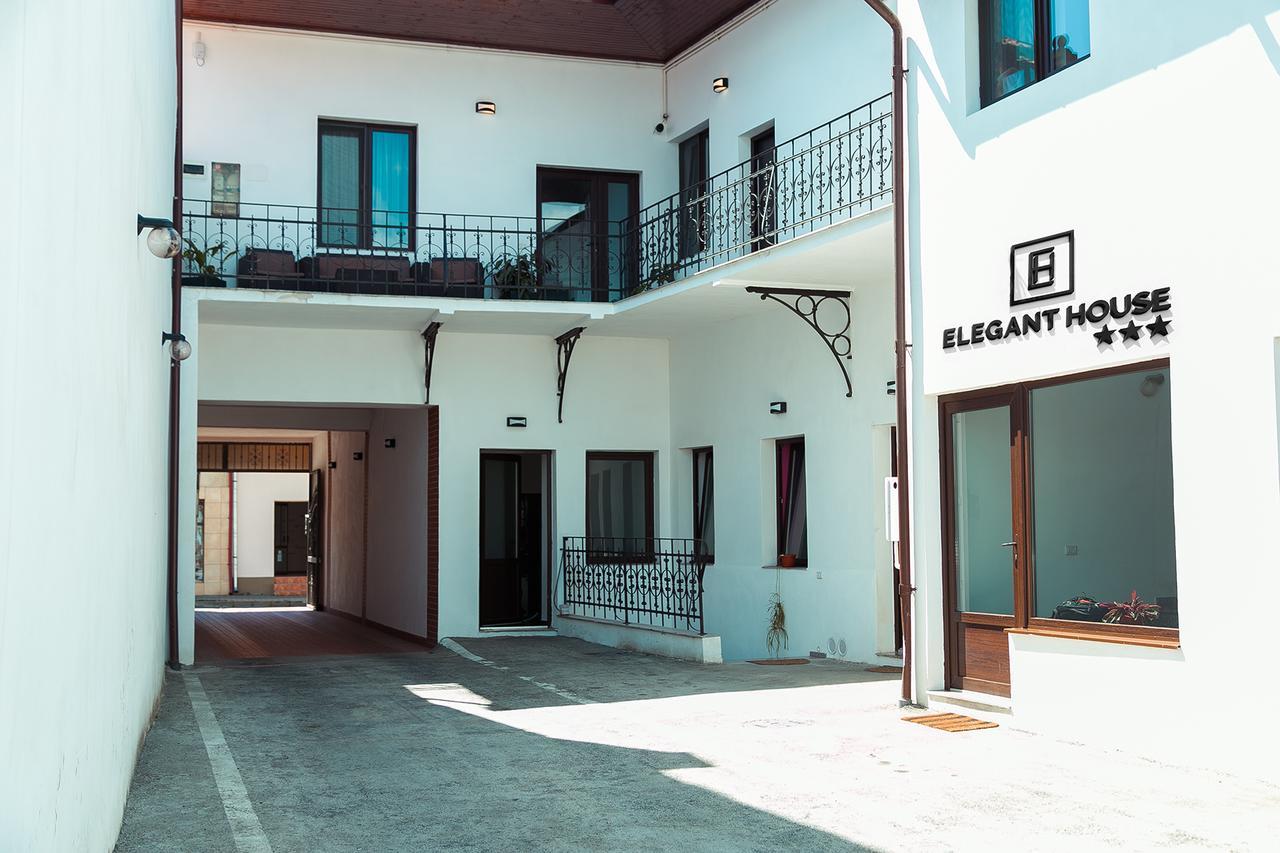 Elegant House 호텔 Făgăraş 외부 사진